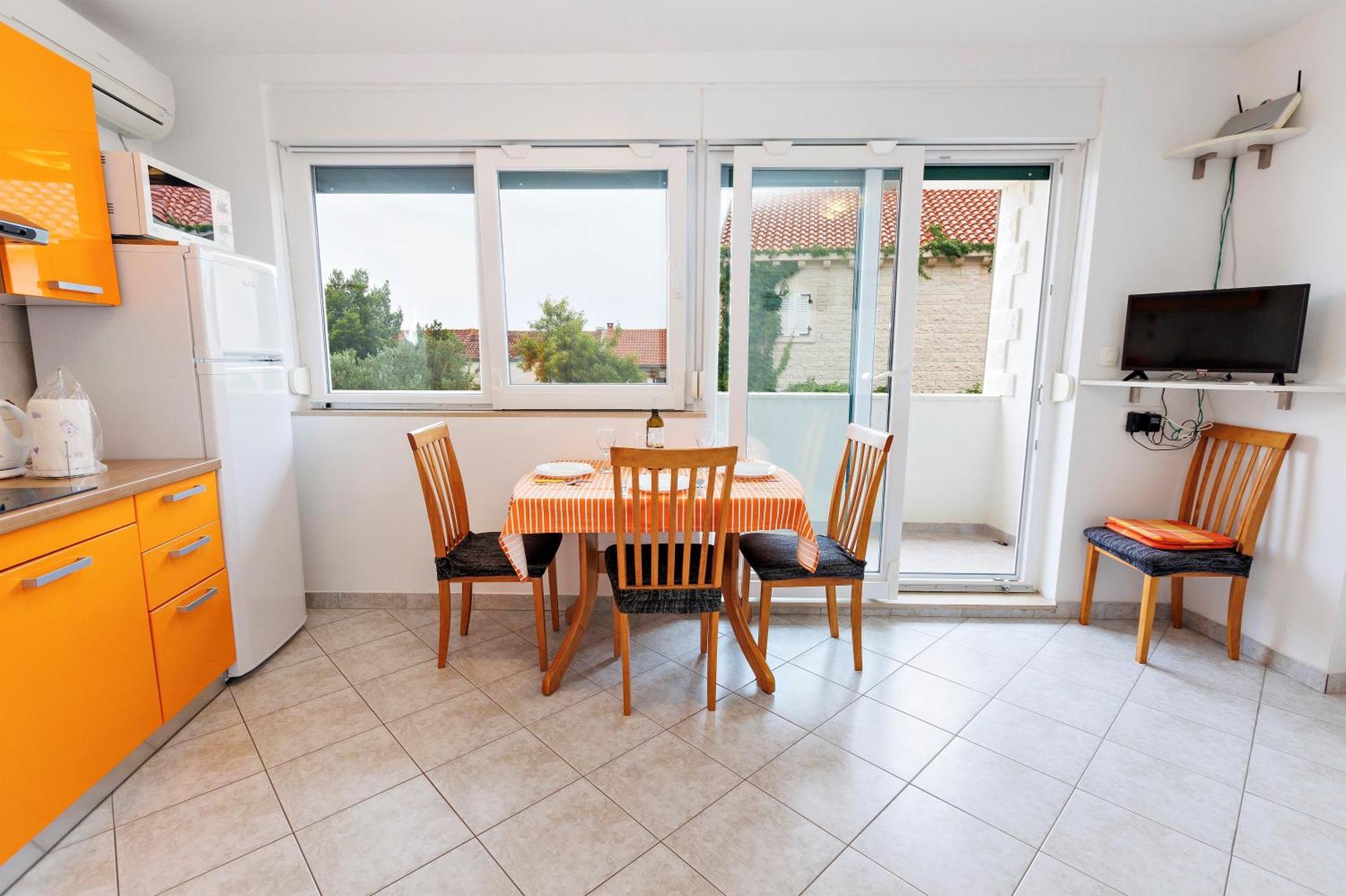 Apartments Baricevic Bol Eksteriør billede